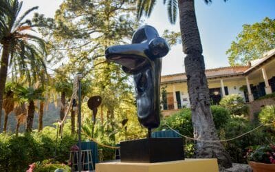 Jardines de Alfabia incorpora la escultura Tête de Femme (Déesse)